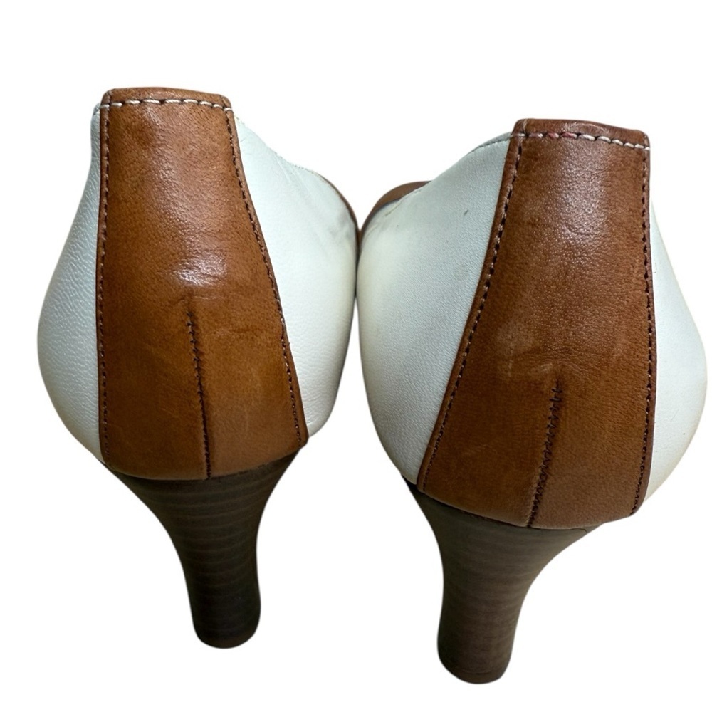 Lauren Ralph Lauren Cream & Tan Buckle Pumps – Women’s Size 6.5B - Picture 4 of 9